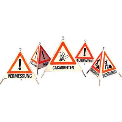 Warnpyramide, Faltsignal, schwer, Beschriftung: Mäharbeiten, Baumpflege, Maschineneinsatz, Zeichen: Ausrufezeichen (VZ101), Seitenlänge 90 cm, tagesleuchtend weiß